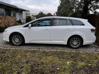 Toyota Avensis kombi 2.0 D-4D 2010 pierwszy użytkownik Zawada - zdjęcie 3