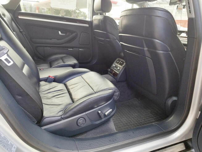 Audi A8 D3 Sedan/Limuzyna benzyna+LPG automat Kraków - zdjęcie 10