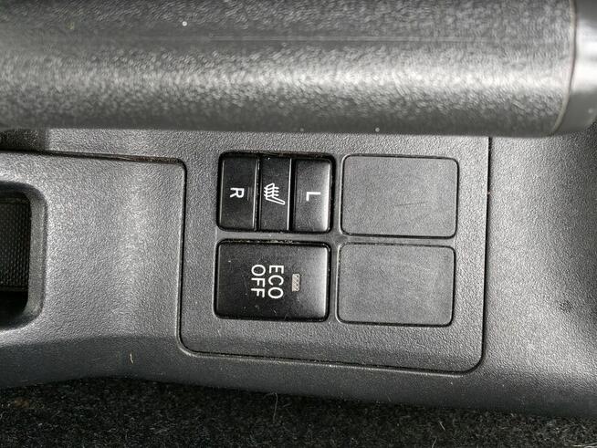 Toyota Yaris 1.3 BOGATE WYPOSAŻENIE Świetny Stan! ZAMIANA Piotrków Trybunalski - zdjęcie 11