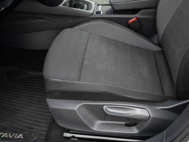 Škoda Octavia WND9142A#2.0 TDI Ambition K.cofania LED Salon PL VAT 23% Gdańsk - zdjęcie 10