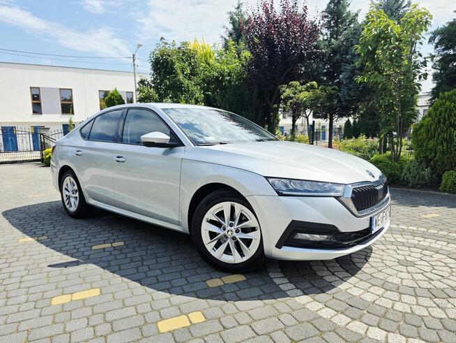 SKODA Octavia 1.5 TSI Ambition ACT 150 KM Full LED ASO 1 WŁA Będzin - zdjęcie 3