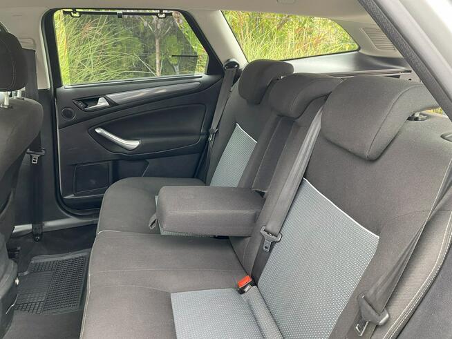 Ford Mondeo Bardzo zadbana - oryginalny przebieg !!! Poznań - zdjęcie 8
