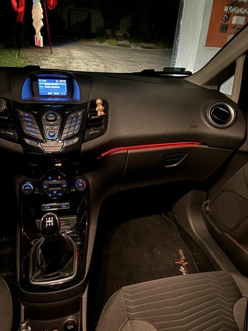 Ford Fiesta Mk 7 Róża - zdjęcie 12