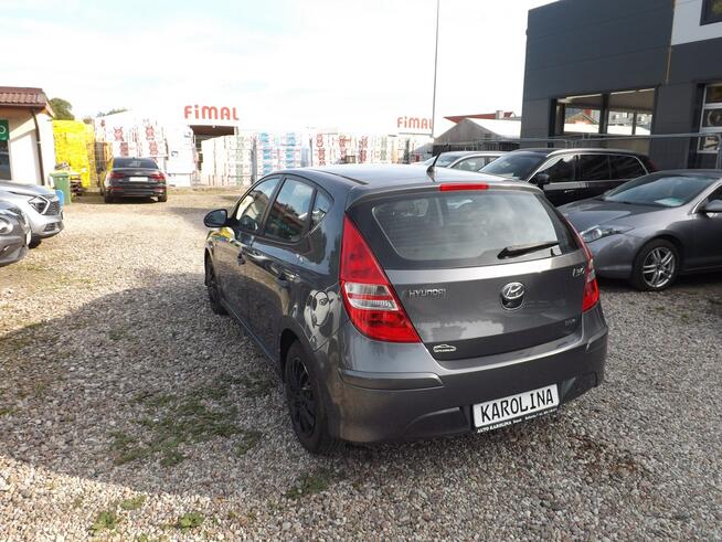 Hyundai i30 Słupsk - zdjęcie 8