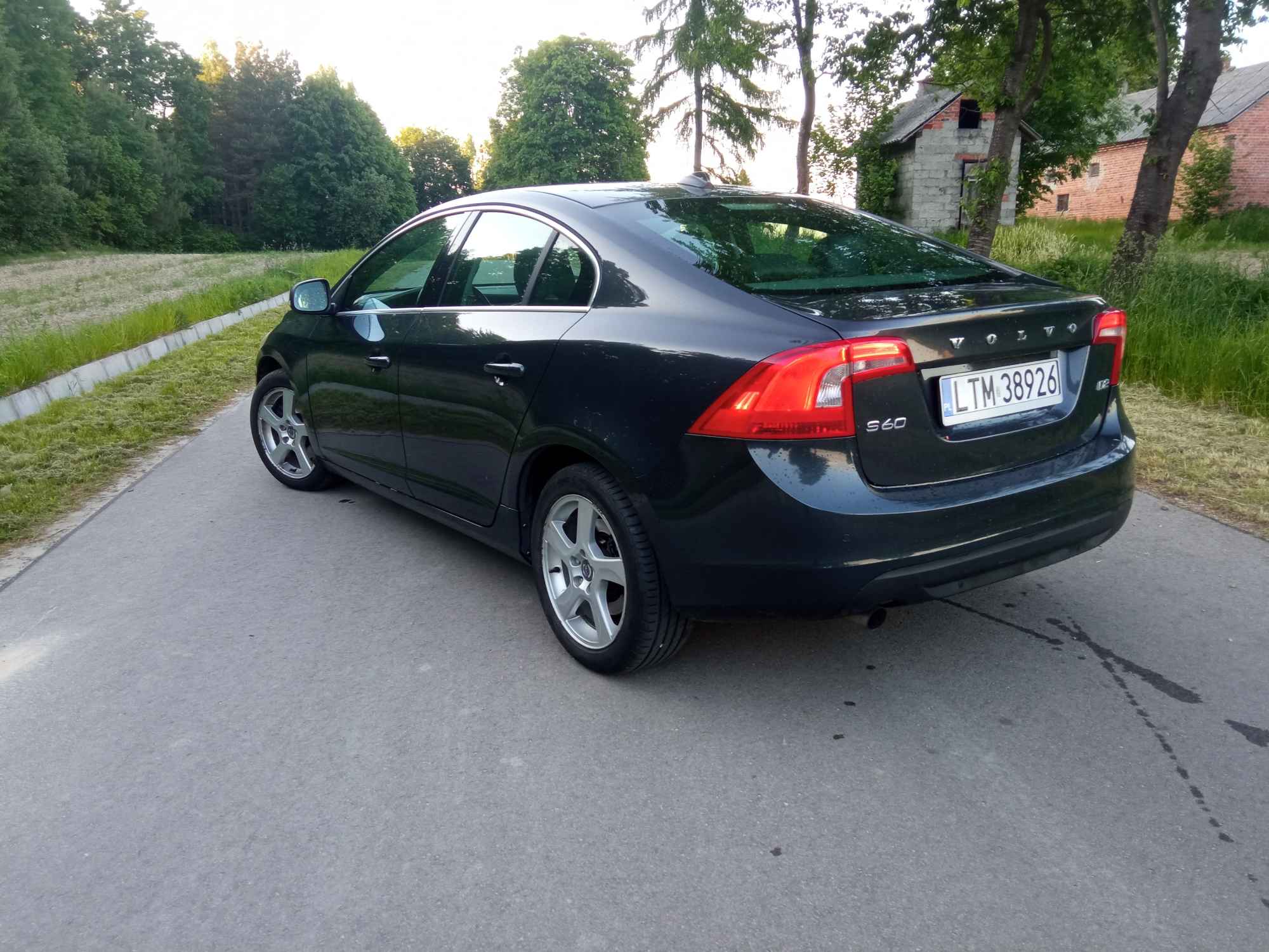 Volvo S60 D2 Drive-E 1.6 D 116 KM nawigacja klimatronic Tomaszów Lubelski - zdjęcie 3