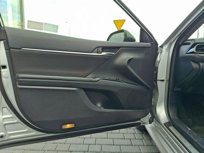 Toyota Camry Polski Salon/serwis ASO/ Vat marża Toruń - zdjęcie 10