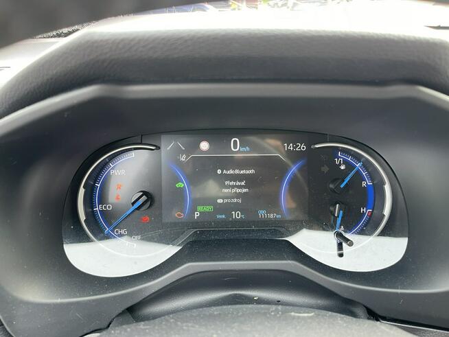 Toyota RAV-4 Selection 4x4 Hybryda Kamera Skóra Podgrzewanie Virtual Gliwice - zdjęcie 9
