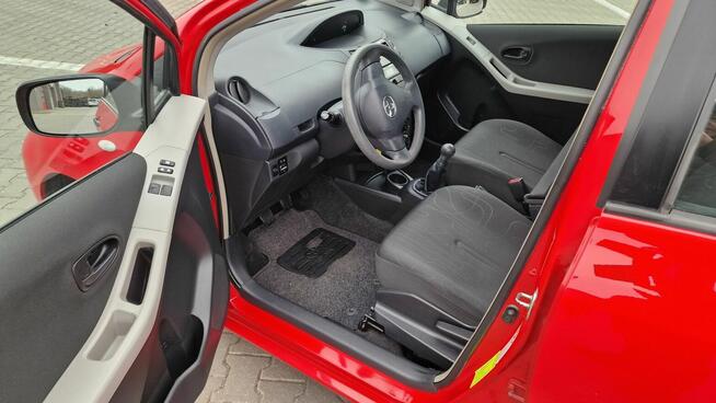 Toyota Yaris 5 Drzwi Z Niemiec Klimatyzacja Opłacona Rawa Mazowiecka - zdjęcie 5