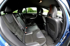 Volvo V60 D3 2.0 150KM R-Desing Xenon Led Navi Alkantara Full Opcja Płock - zdjęcie 11