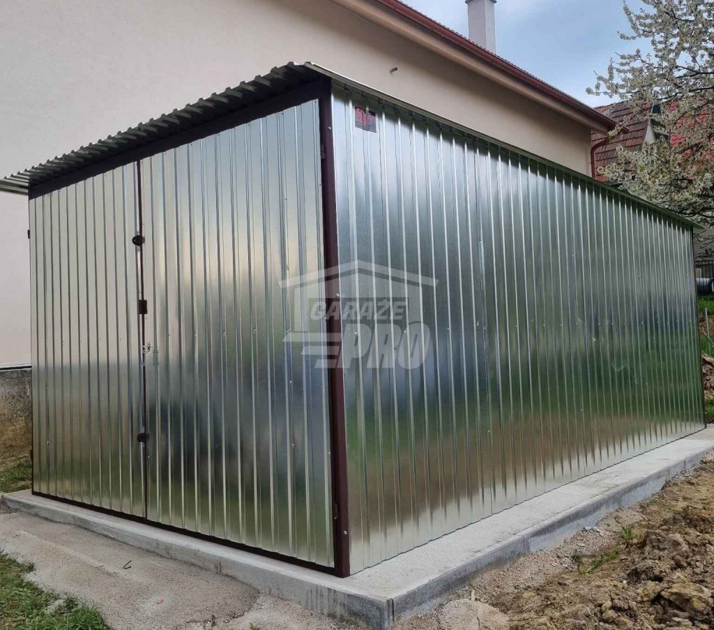 Garaż blaszany 3x4m Brama - ocynk - Dach  spad w tył GP578 Jastrowie - zdjęcie 3