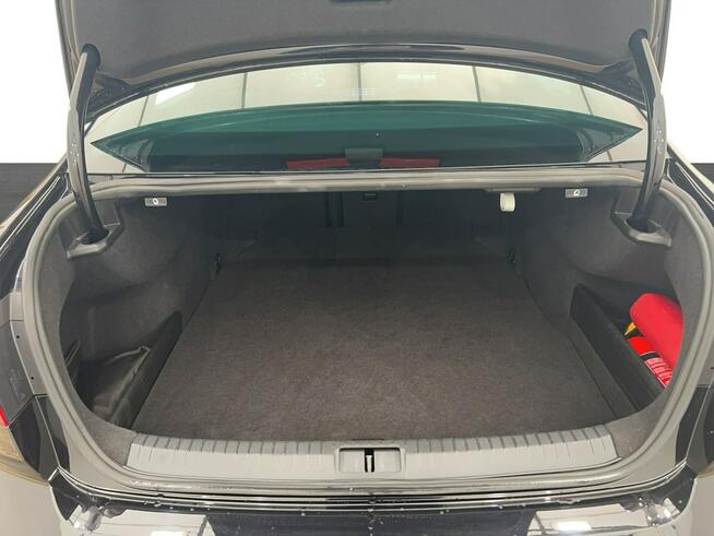 Volkswagen Passat 2.0 TSI Elegance DSG Warszawa - zdjęcie 11