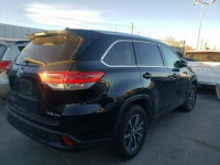 Toyota Highlander 2017, 3.5L, SE, 4x4, porysowany lakier Warszawa - zdjęcie 4