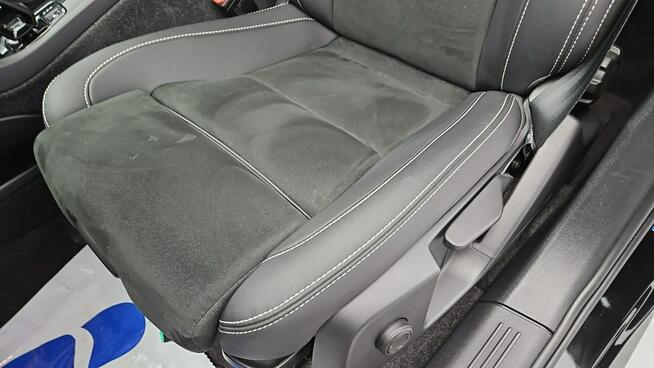 Volvo XC 40 Recharge Core aut ! Z Polskiego Salonu ! Faktura VAT ! Warszawa - zdjęcie 12