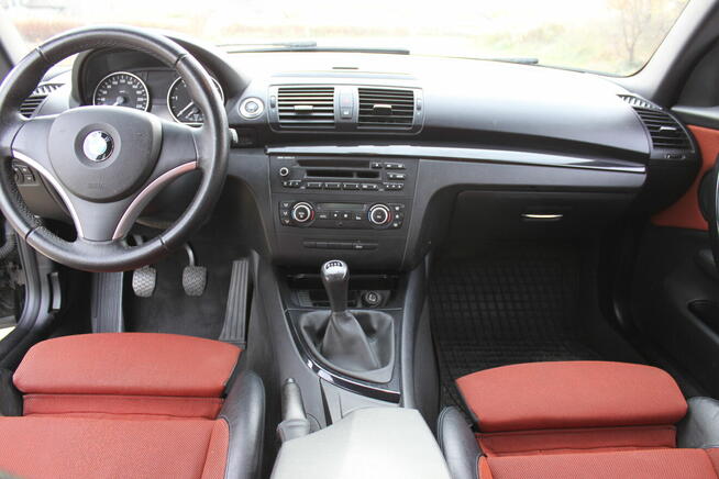 SPRZEDAM BMW serii 1 COUPE model E82 Twardogóra - zdjęcie 4