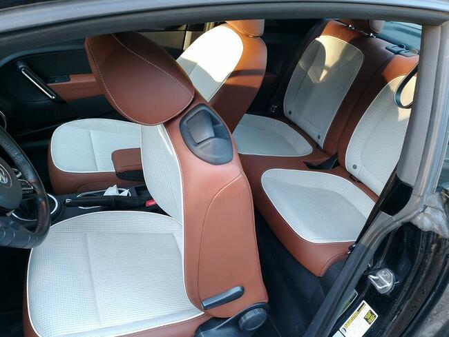 Sprzedam VOLKSWAGEN BEETLE 1.8 T 170 KM 2016 mały przebieg Białołęka - zdjęcie 5