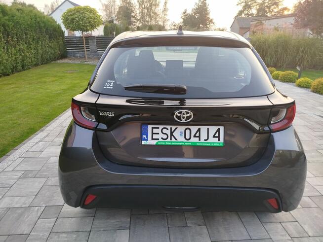 Toyota Yaris lV Sierakowice Lewe - zdjęcie 2
