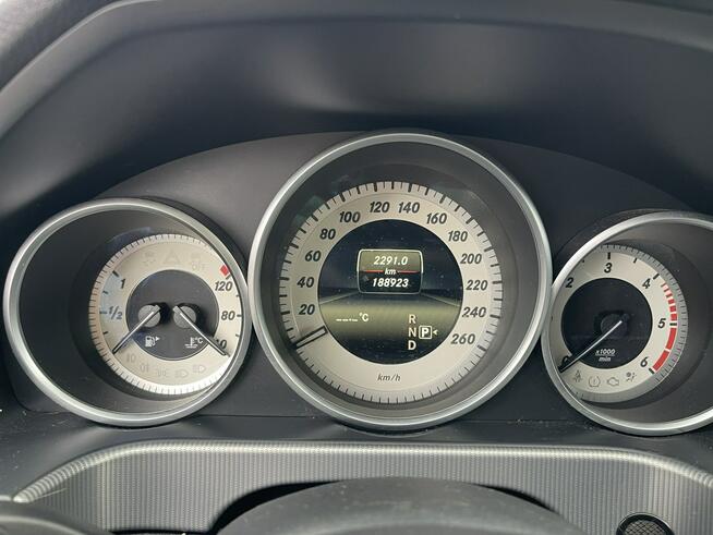 Mercedes E 200 Automat Skóra Podgrzewanie Czujniki park. Gliwice - zdjęcie 7