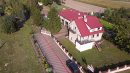 Dom pod kwatery pracownicze lub inną działalność