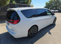Chrysler Pacifica LIMITED / pakiet S / niski przebieg Białystok - zdjęcie 4