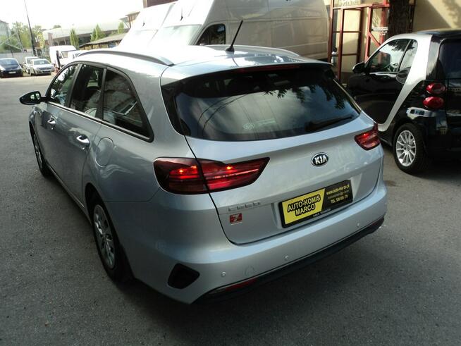 sprzedam ładnego KIA CEED  z 2020r 1.4 B 136 KM   SAMOCHÓD NOWY udziel Lublin - zdjęcie 4