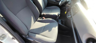 Toyota Yaris Krajowy, drugi właściciel. Goczałkowice-Zdrój - zdjęcie 12