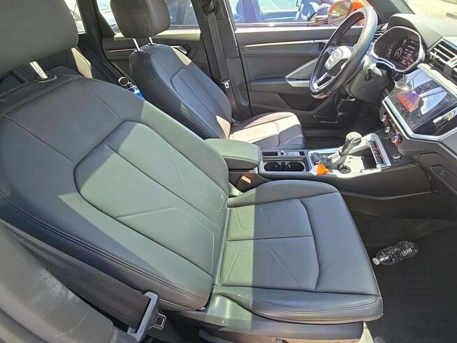 Audi Q3 Premium Plus / AWD / S-Line Tarnów - zdjęcie 8