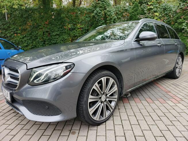 Mercedes E 220 Warszawa - zdjęcie 8