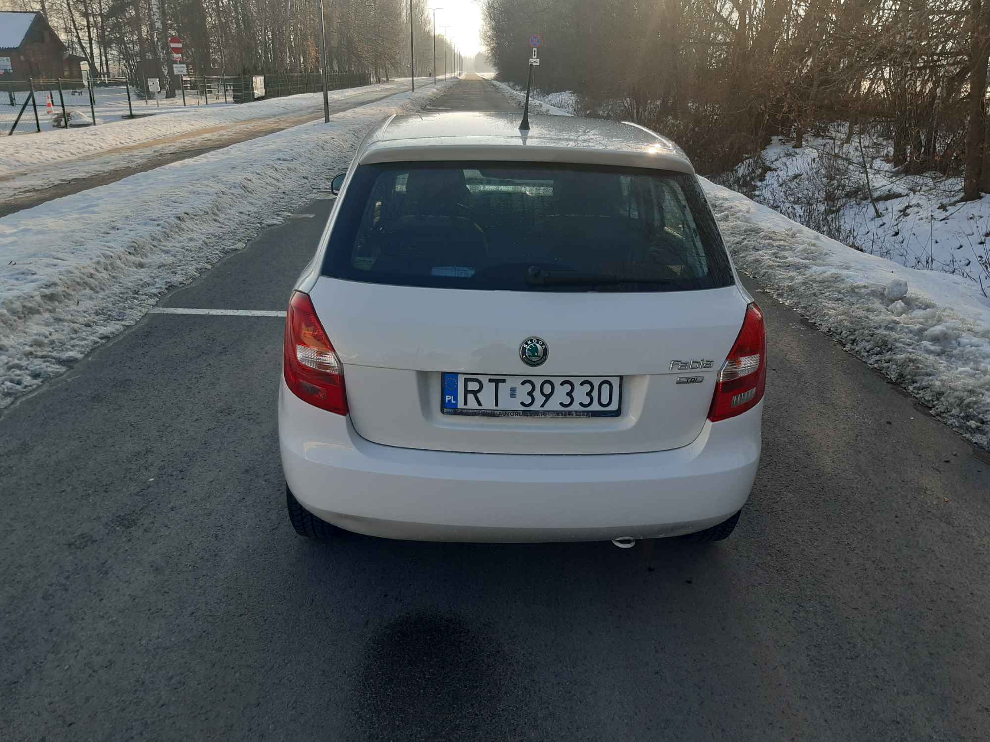 SPRZEDAM SAMOCHÓD Tarnobrzeg - zdjęcie 4