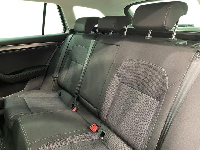 Skoda Superb 2.0 TDI SCR STYLE 4X4 DSG Warszawa - zdjęcie 12