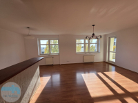 Bez prowizji.Mieszkanie 3 pokojowe z garaze . Mozliwosc umeblowania Warszawa - zdjęcie 3