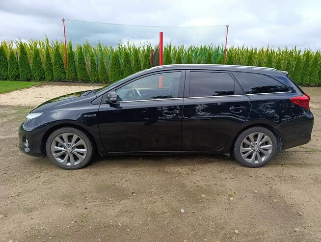 Toyota Auris 1.8 Hybrid Pleszew - zdjęcie 3
