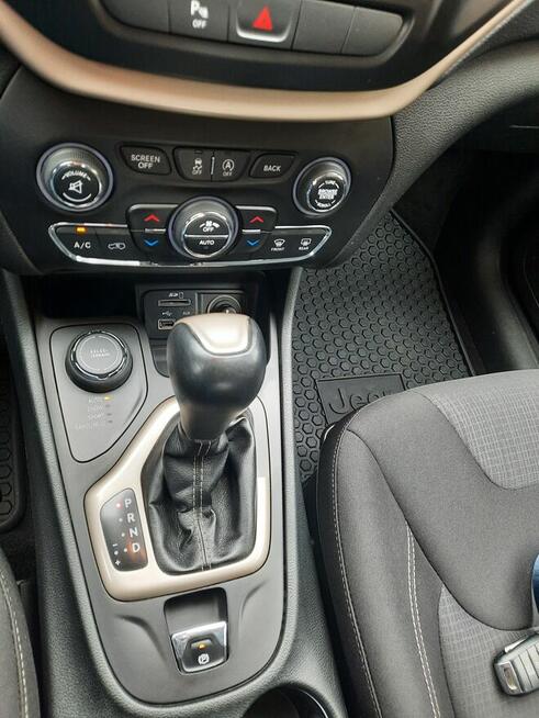 Sprzedam Jeep Cherokee 2.0 diesel 170km Automat 4x4 Szwajcar Garwolin - zdjęcie 11