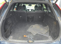 Volvo XC 60 R-DESIGN / AWD / B5 Cieszyn - zdjęcie 12