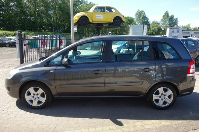 Opel Zafira 2009 1.8benzyna 140km klima 2komplety kół sprawna 7osób Słupsk - zdjęcie 3