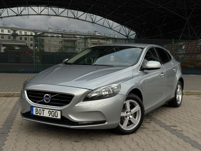Volvo V40 D3 Summum Manual Klima  Nawigacja Kamera Serwis 2 Klucze Ostrów Mazowiecka - zdjęcie 8
