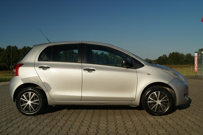 Toyota Yaris SALON POLSKA 1.0 BENZ 69KM KLIMATYZACJA SPRAWNA Goczałkowice-Zdrój - zdjęcie 8