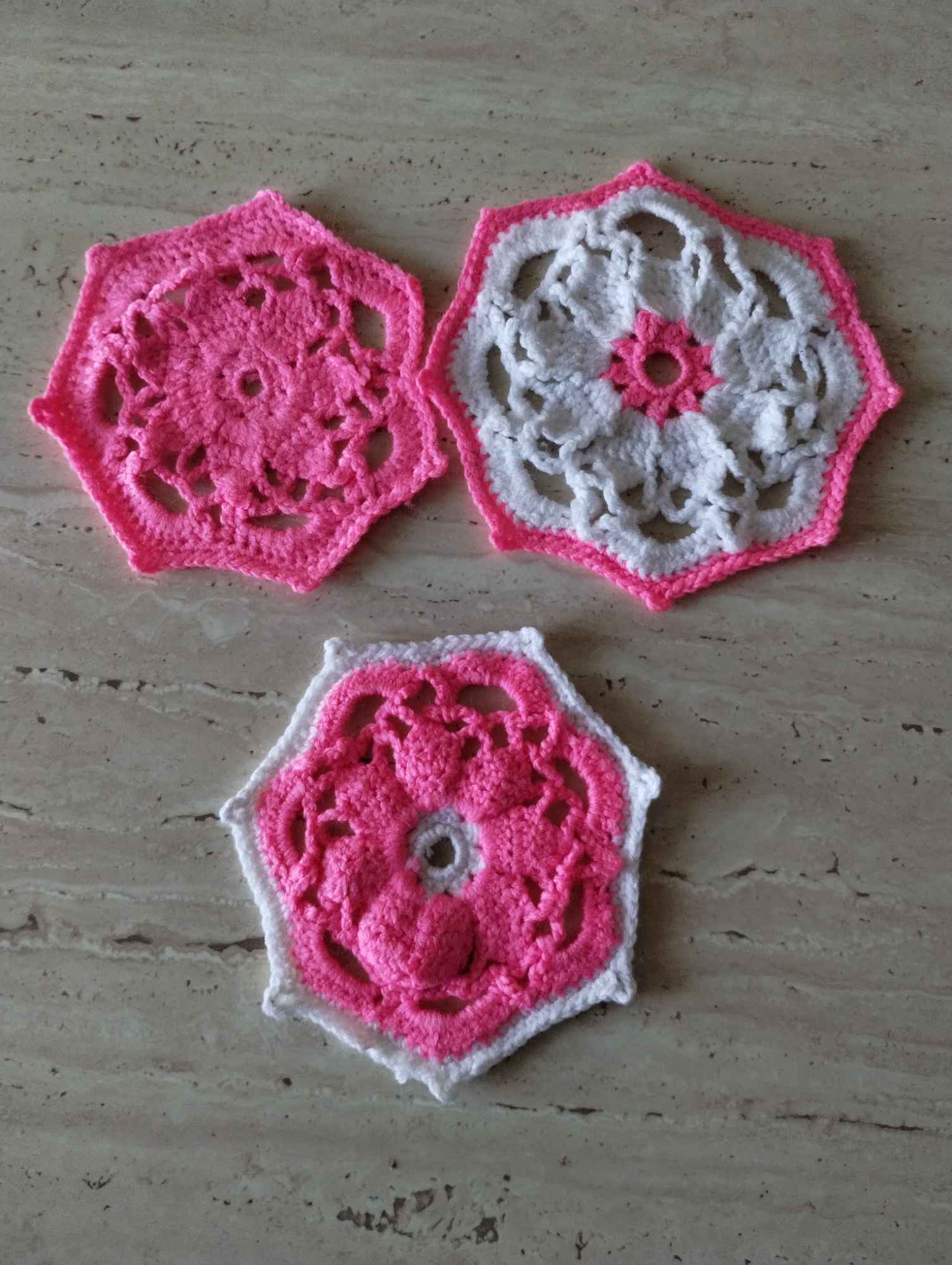 Szydełkowe podstawki pod kubek Grabówiec - zdjęcie 11