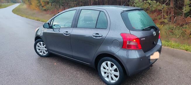 Toyota Yaris 1.3 benzyna**czujniki parkowania**hak** Lipsko - zdjęcie 6