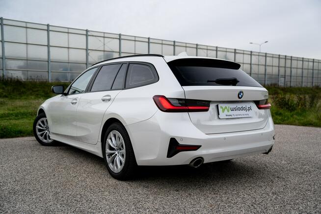 BMW 318i Touring G21, Salon Polska, Bezwypadkowy, Faktura VAT Marża Warszawa - zdjęcie 4