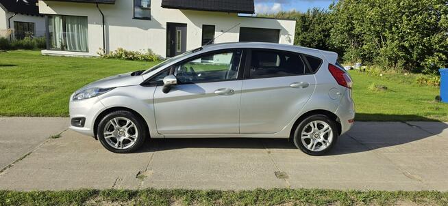 Ford Fiesta benzyna , mały przebieg, Super Stan, Titanium,lift Słupsk - zdjęcie 6