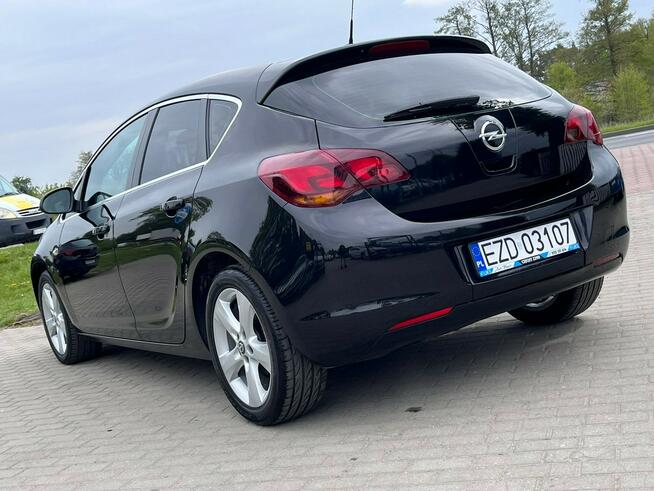 Opel Astra *Benzyna*Gwarancja*Bagażnik Rowerowy* Zduńska Wola - zdjęcie 8