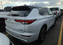 Mitsubishi Outlander Bogata wersja wyposażenia / AWD / niski przebieg Chwaszczyno - zdjęcie 4