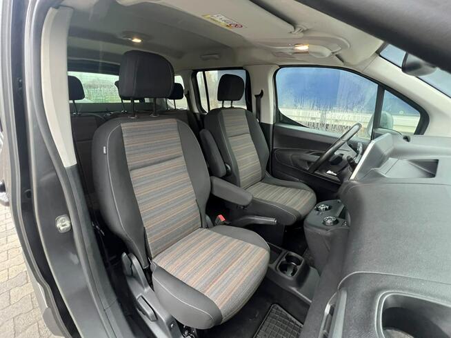 Opel Combo Life 1.5 DIESEL 131KM 2019 Automat SalonPL Kielce - zdjęcie 9