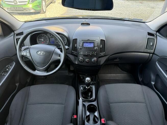 Hyundai i30 1,4 109KM  Klimatyzacja Orzech - zdjęcie 12