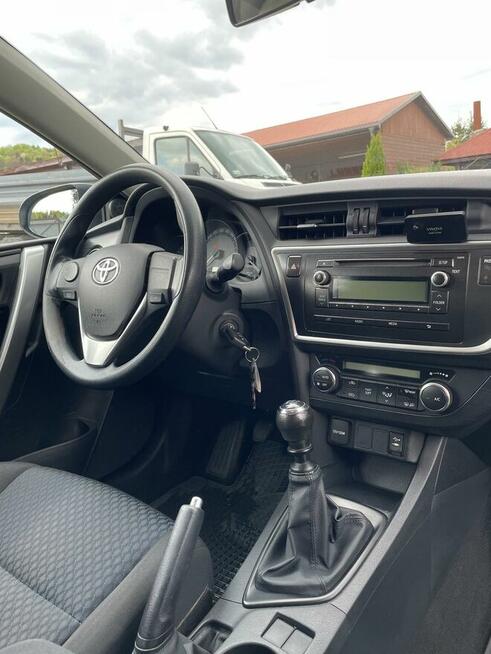 Toyota Auris 1.33 VVT-i Active Zamość - zdjęcie 1