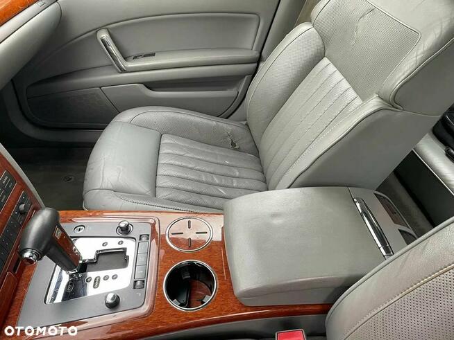 Volkswagen Phaeton 3.0 V6 TDI 4Mot (5 os.) Kraków - zdjęcie 8