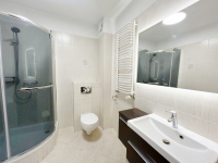 Przestronne 2 pokojowe mieszkanie w centrum miasta Swarzędz - zdjęcie 11