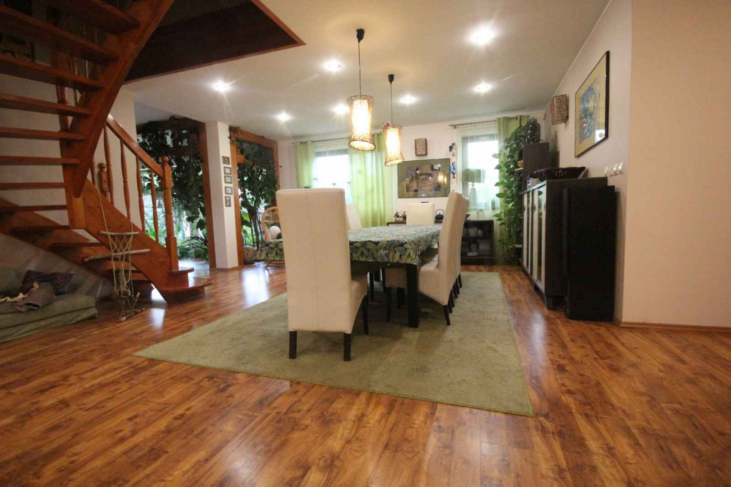 7pok, 230met, okolice Wierzbowej GARAŻ/OGRÓD/2005 (Długołęka) Długołęka - zdjęcie 4