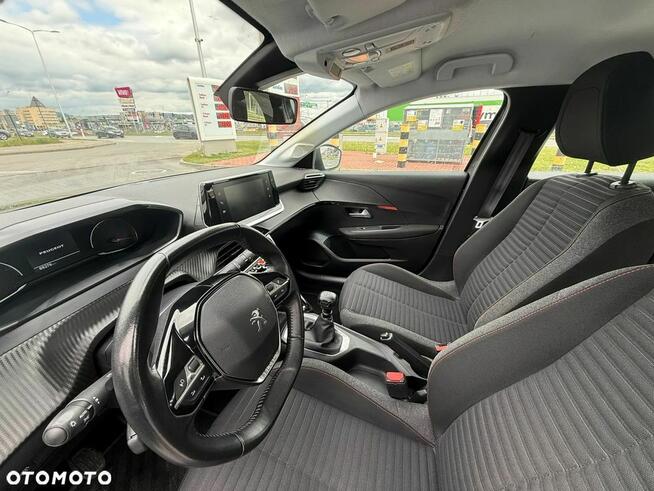 Peugeot 208 PureTech 100 Active Krosno - zdjęcie 9