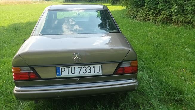 Mercedes W124 automat 1990r Turek - zdjęcie 9